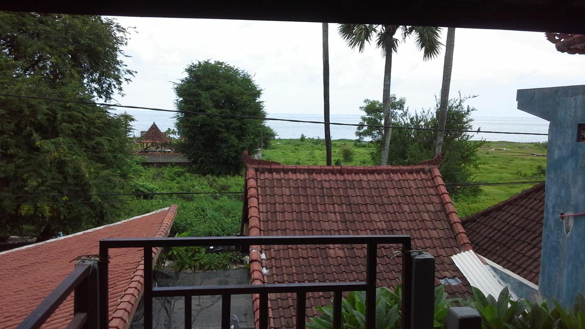 Rumahku Homestay Amed Rom bilde